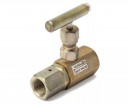 Продам вентиль (клапан) ​игольчатый 15с54бк Ду-15​ Ру160 (М20*1,5-Rс1/2) с​ муфтой