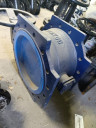 продам затворы Ду400х16 с редуктором
