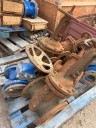 Продам с хранения задвижки Ду150 Ру10  4 шт. Цена договорная