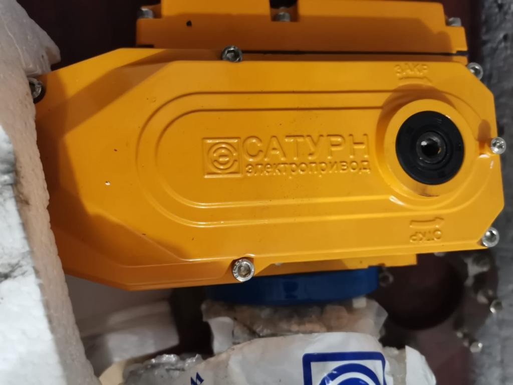 Затвор поворотный ду-100 с эл приводом \"Сатурн\" 1 шт, ду-150 с эл ...