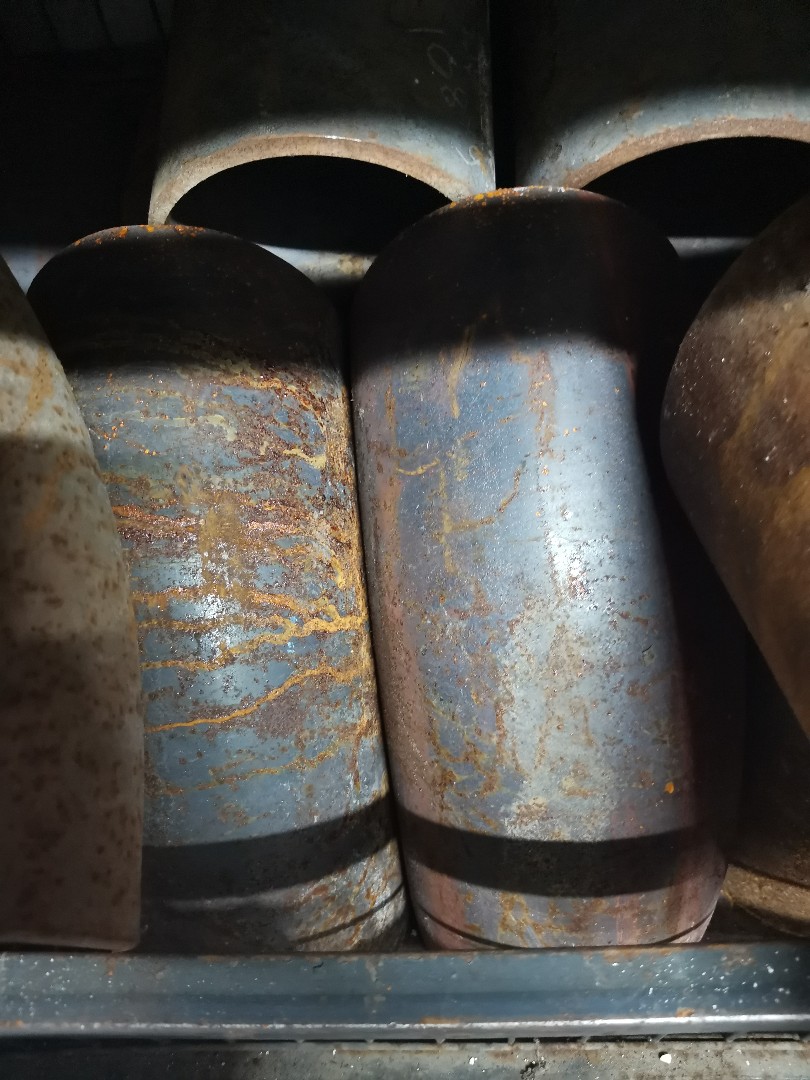 Продам тройники, отводы, фланцы ст 20 и нж