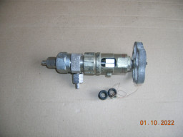 Клапан 13нж24ст (вентиль К23134) Ду6, Ру400 запорный угловой ниппельный («ПЗТА», г. Пенза).
