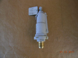 Клапаны предохранительные 391-103-17-00А1 на 2 ст. компрессора АВШ для АКДС.
