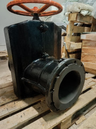 Продаю задвижки шланговые пережимные фланцевые Ду250 Ру10 - 3 шт. ДЕШЕВО по 20 т.р.