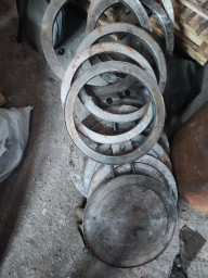 заглушки фланцевые разные новые