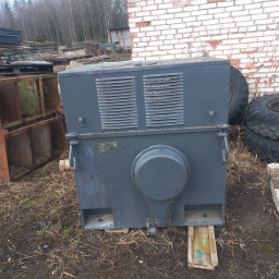 Продам  электродвигателя  а4-400 500 а4-450 500