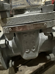 ПРОДАМ ИЗ НАЛИЧИЯ ЗМС Ду65 ру210 Уралнефтехиммаш 9шт ХЛ по 32.000  Задвижки МУРОМ с КОФ  30с15нж Ду8