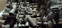 Продам фасонные детали трубопровода нержав. 08Х18Н10Т