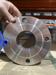 Продам фланцы воротниковые 12Х18Н10Т Ду50-300 Ру16