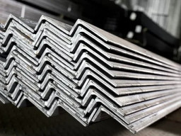 Уголок горячекатаный стальной 125х125х8мм L6000...11900мм Ст3пс ГОСТ 8509-93 380-05 535-2005