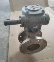 Затвор дисковый Palur, 100/16