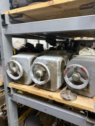 Продам 15с23п, 15нж40п, 30нж15нж, эл/привод нм-03, 11с7бк, 14с917ст, 11с7бк