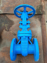 Продам задвижки  30лс41нж