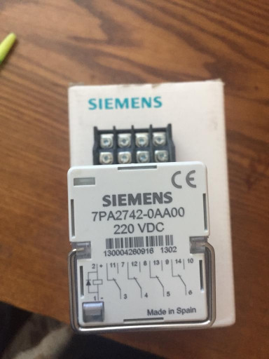 Siemens реле