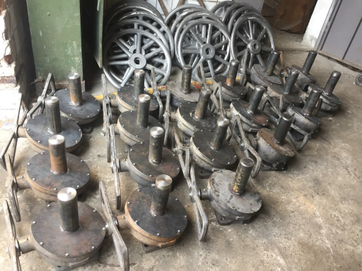 Редуктора для открытия з​адвижек