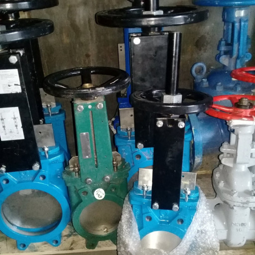 Задвижка шиберная ножевая двухсторонняя , Задвижки шиберные в ассортименте  Задвижка ножевая