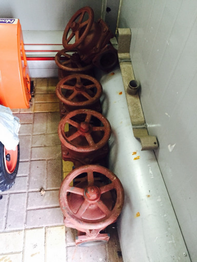 Продам 15ч75п2мДу50; 15ч​76п2Ду100