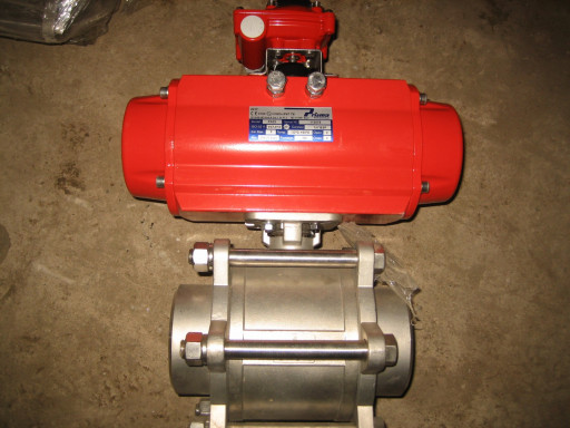 . Кран ду100ру40. НЖ ст.​GF8M с пневмоприводом.