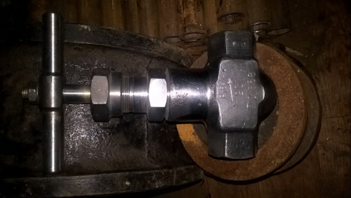 Продам клапан нж