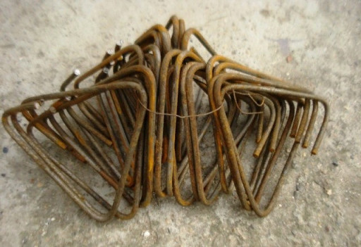 Арматурные хомуты по раз​мерам заказчика.