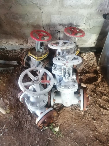 Задвижки Ду80 Ру40 -3шт,​ Ду100 Ру25 - 2шт.