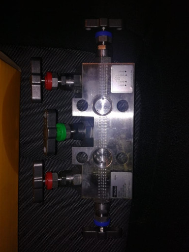 Клапанные блоки Parker сталь316 резьбаNPT