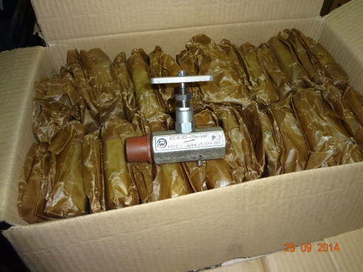 Вентиль прямоточный ВПЭМ Ду5 Ру350 .  В наличии на складе.