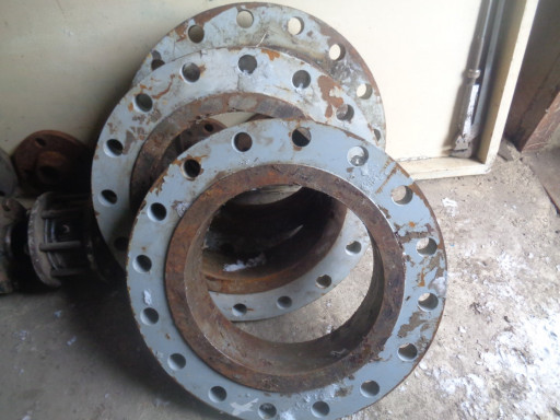 Фланцы стальные,нержавею​щие.