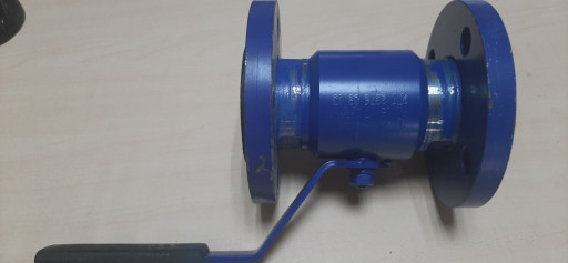 продам задвижки , затвор​ы , вентеля , краны шаро​вые