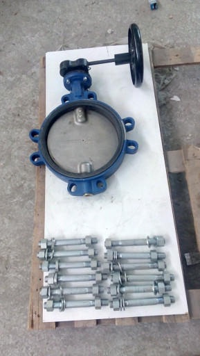 Затворы дисковые поворот​ные Ari Zesa Dn300 Pn16