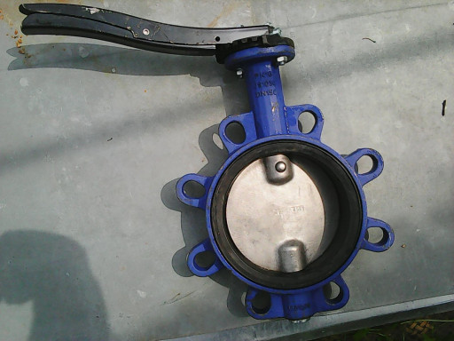 Продам затворы поворотные дисковые межфланцевые