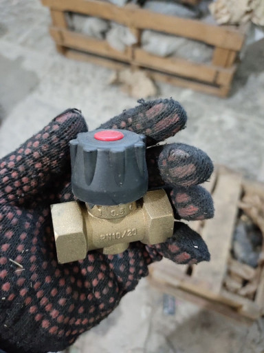 Шаровые краны, вентиля.