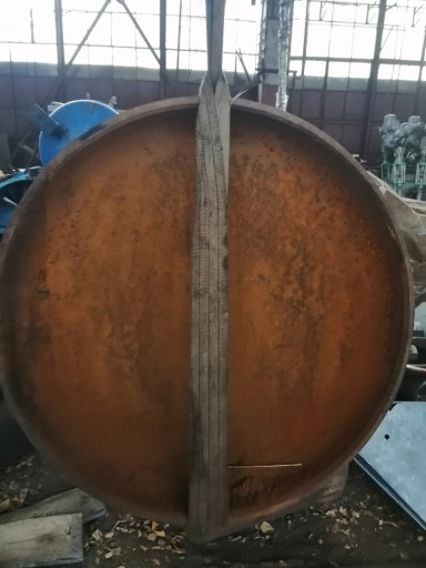 продам задвижки 1200ру16​ под приварку 450тыс нал​ 2шт Днища 1020ст28  09г​2с 2шт по 35тыс нал