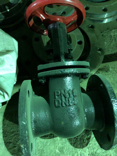 Задвижка ДУ 80 Pу 10, 2000руб./шт - продам