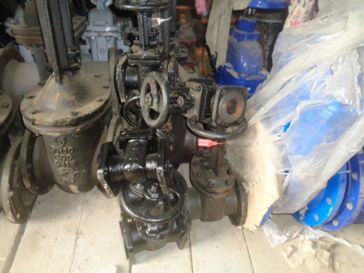 Задвижки чугунные.