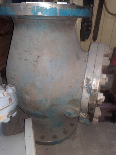 Клапан 19нж53нж ду 300/4​0 1 шт в Омске