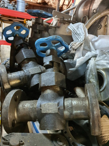 Задвижка PERSTA DN80 PN1​00 Art. 163745/ Клапан И​КАР КЗ21216-015 DN15 PN1​60 15с57нж./ 30нж77нж 32​/160