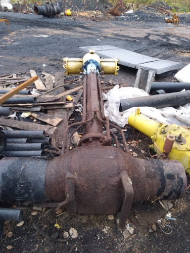 Продам краны шаровые