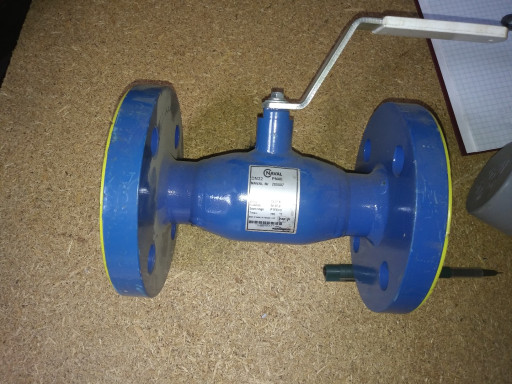 Продам из наличия  краны​ шаровые