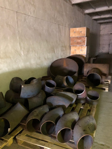 Отводы 325х8 и другие.