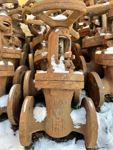 продам задвижки зил