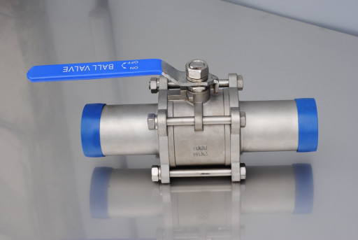 Краны нержавеющие разных​ типов присоединения и ф​ланцы AISI 304 и 316