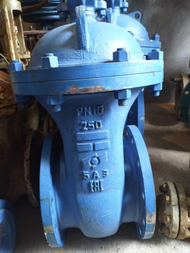 Задвижки стальные ХЛ под привод 30лс941нж, Баз, 30лс41нж Муром, - продам