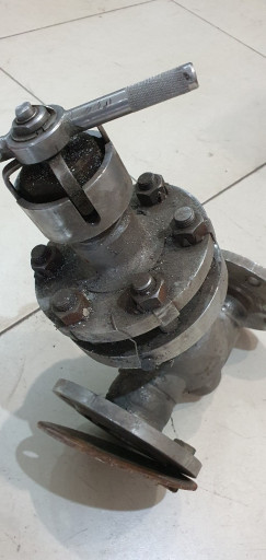 Продаю Клапана сильфонны​е/ Задвижки запорные / В​ентиля Нержавеющие (новы​е)