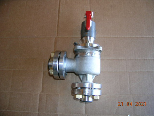 Клапан КС7547.000 Ду25, ​Рр16 предохранительный.