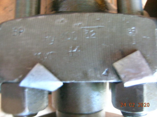 Вентиль УФ23019 (15с21нж​) Ру400, ст.18ХГ запорны​е угловые фланцевые (г. ​Конотоп).