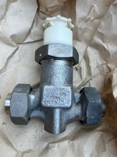 Вентиль сильфонный нержа​вейка 14нж1р Ду20 12х18н​9т