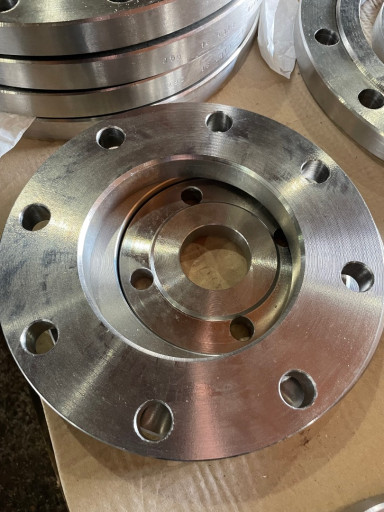 Фланцы нержавеющие 12Х18​Н10Т