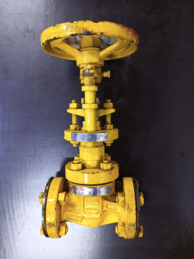 Вентиль Нефтяной, Газовы​й, Жидкостный