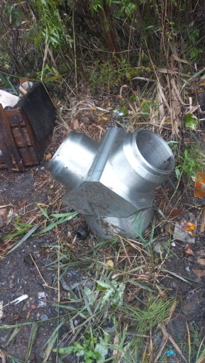 Продам тройники нержавею​щий